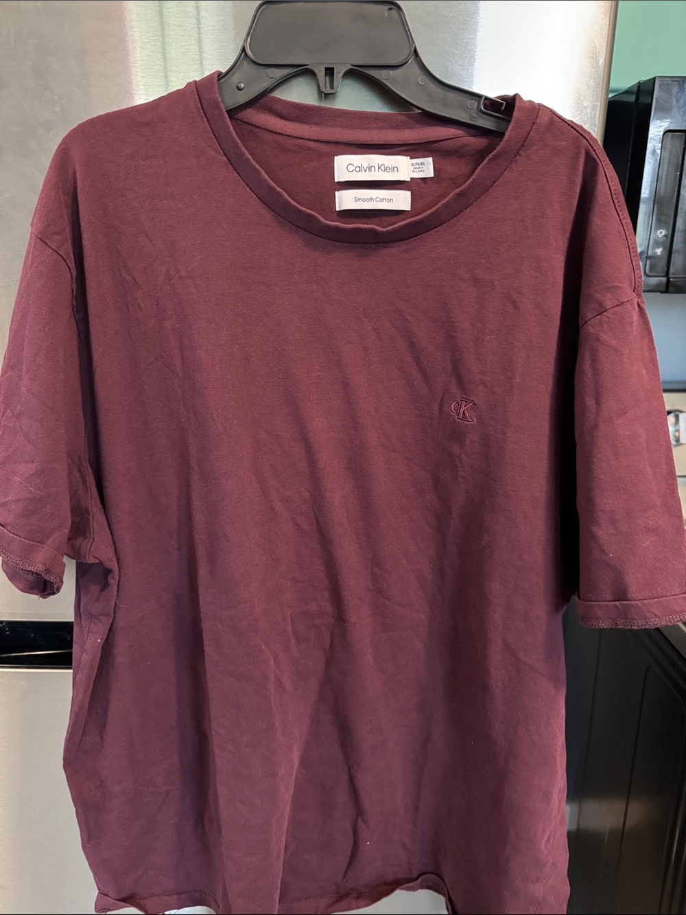 Calvin Klein Men's Maroon Short Sleeve Crew T-Shirt